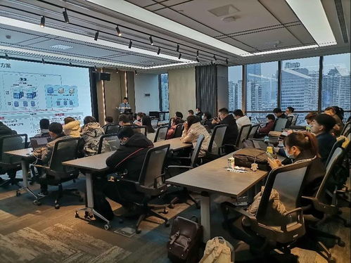 中建信息攜手華為舉辦武漢站云與智能計(jì)算產(chǎn)品解決方案賦能活動(dòng)